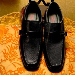 NWOT Dexter Comfort Fit Memory Foam Loafers